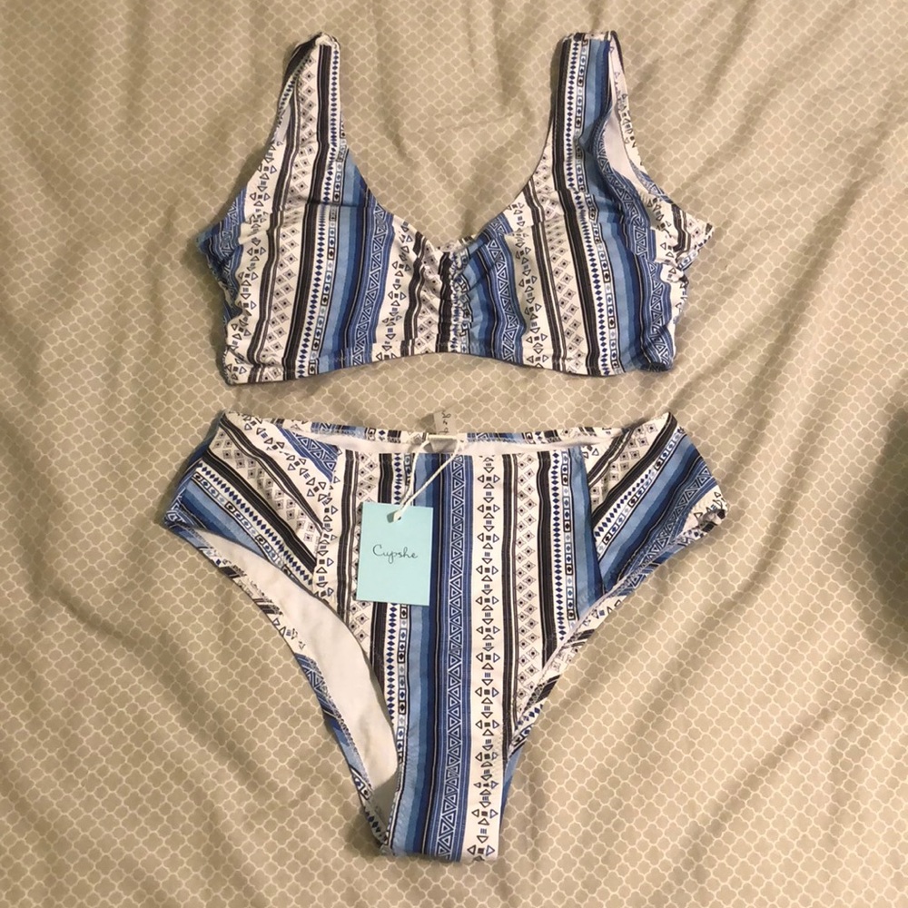 Cupshe Bikini